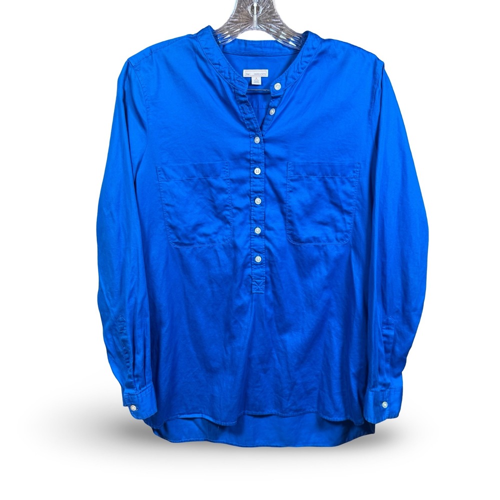 GAP‎ Blue Long Sleeve Pullover Shirt Women's Size Petite Small Cotton Button